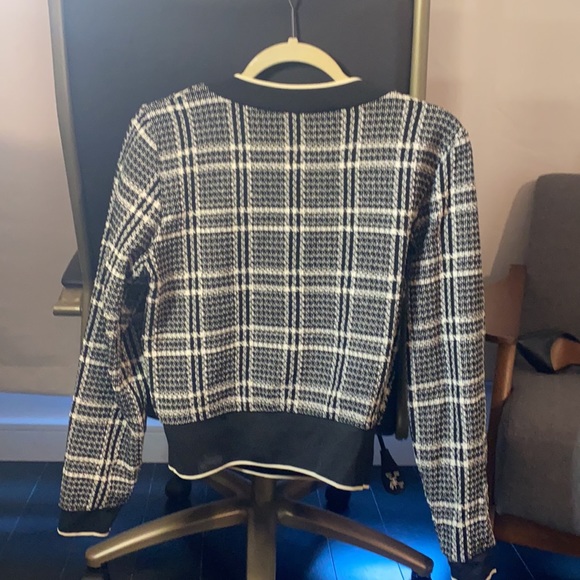 Zara - Picture 2 of 2